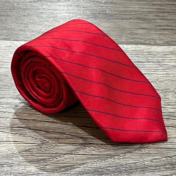 YSL Yves Saint Laurent 100% Silk Tie Red With Blue Stripes - Picture 3 of 5